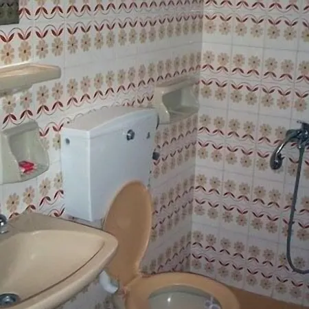 Apartment Piliouris *