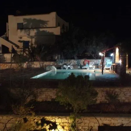 Piliouris * Piso Livadi